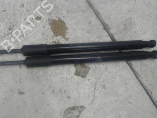 Used Tailgate lift support CITROËN C3 / C3 ORIGIN III (SX) 1.2 PureTech 82 (83 hp) 27134856