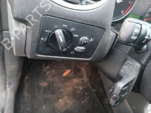 Forlygtekontakt FORD FOCUS II (DA_, HCP, DP) 2.0 TDCi (136 hp) 27123830