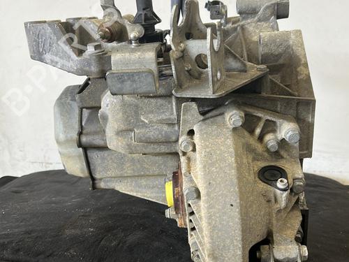 Gearbox CITROËN JUMPER II Van 2.2 HDi 100 | BP27134621M3 