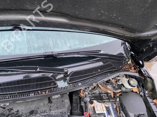 Used Front wiper motor FORD FIESTA VI (CB1, CCN) 1.5 TDCi (75 hp) 32108825