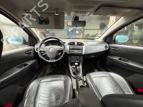 Used Glove box Glove box FIAT BRAVO II (198_) 1.9 D Multijet (198AXB1A) (120 hp) 39970286 39970286