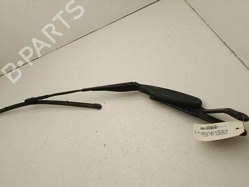 front-windshield-wiper-arm-mercedes-benz-c-class-coupe-c205-2015-2016-2017-2018-2019-2020-2021-2022-2023-33960809 main image