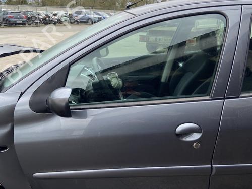 Used Front left window mechanism Front left window mechanism PEUGEOT 206+ (2L_, 2M_) 1.4 i (73 hp) 32993332 32993332