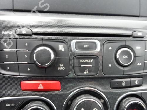 Used Radio CITROËN C4 II (NC_) 1.6 HDi 115 (114 hp) 27102537