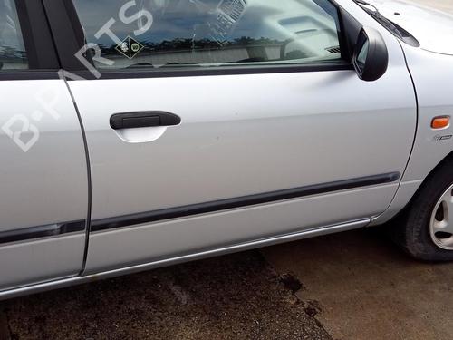 Used Front right window mechanism NISSAN PRIMERA Hatchback (P11) 1.6 16V (99 hp) 27141651