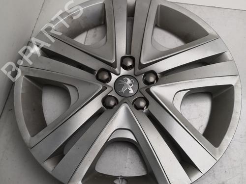 Used Hub cap PEUGEOT 208 I (CA_, CC_) 1.2 VTI 82 (82 hp) 28451270