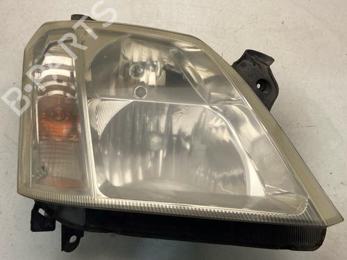 Used Right headlight Right headlight OPEL MERIVA A MPV (X03) 1.6 16V (E75) (100 hp) 40452724 40452724