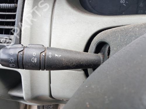 Used Switch RENAULT TRAFIC II Van (FL) 1.9 dCi 80 (FL0B) (82 hp) 27110462