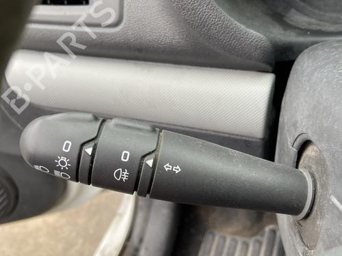 Used Switch RENAULT CLIO II (BB_, CB_) 1.5 dCi (B/C2J) (68 hp) 31715007