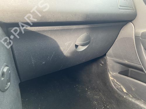 Used Glove box CITROËN C4 I (LC_) 1.6 16V (109 hp) 30851458