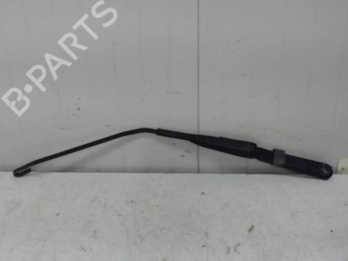 Used Front windshield wiper arm RENAULT MASTER II Van (FD) 2.5 dCi (101 hp) 27117670