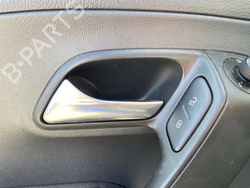 Used Front left interior door handle Front left interior door handle VW POLO V (6R1, 6C1) 1.2 (70 hp) 33022882 33022882