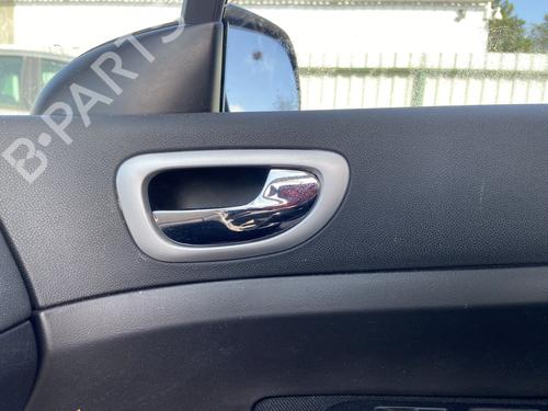 front-right-interior-door-handle-peugeot-307-3ac-2000-2001-2002-2003-2004-2005-2006-2007-2008-2009-2010-2011-2012-32504578 main image
