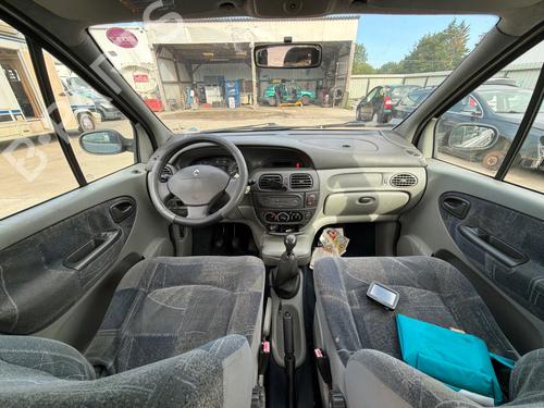 Used Right front window switch Right front window switch RENAULT SCÉNIC I MPV (JA0/1_, FA0_) 1.9 dCi (JA05, JA1F) (102 hp) 36370853 36370853