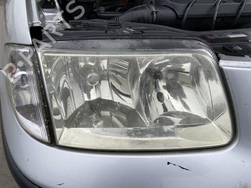 Højre forlygte VW POLO (6N2) 1.4 (60 hp) 30900934