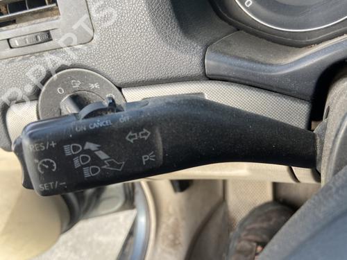 Used Switch Switch SKODA OCTAVIA II (1Z3) 1.9 TDI (105 hp) 32746079 32746079