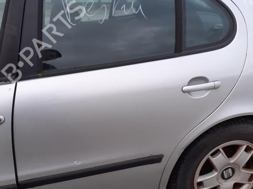left-rear-door-seat-leon-1m1-1999-2000-2001-2002-2003-2004-2005-2006-27119143 main image