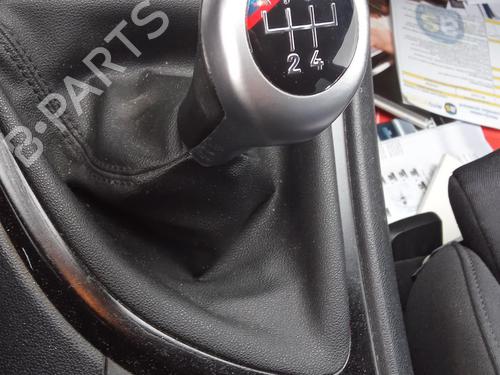Used Gear lever BMW 1 (E87) 118 d (122 hp) 27141585