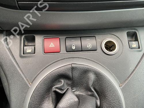 BP32127927I22 main image