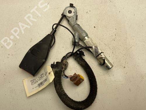 Sikkerhedssele-spænde Sikkerhedssele-spænde RENAULT TRAFIC II Van (FL) 2.0 dCi 115 (FL01, FL0U, FL00, FL0H, FL0M) (114 hp) 39725930 39725930