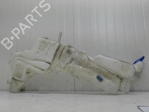 Used Windscreen washer tank FORD KUGA I 2.0 TDCi (140 hp) 27118661