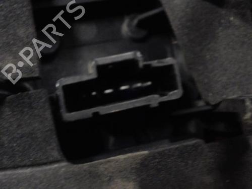 Used Right taillight PEUGEOT 1007 (KM_) 1.4 HDi (68 hp) 27125985