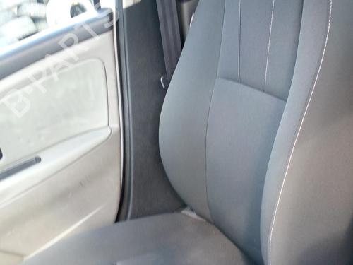 Used Right front seat RENAULT MEGANE III Hatchback (BZ0/1_, B3_) 1.5 dCi (BZ09, BZ0D, BZ1W, BZ29, BZ14) (110 hp) 27140933
