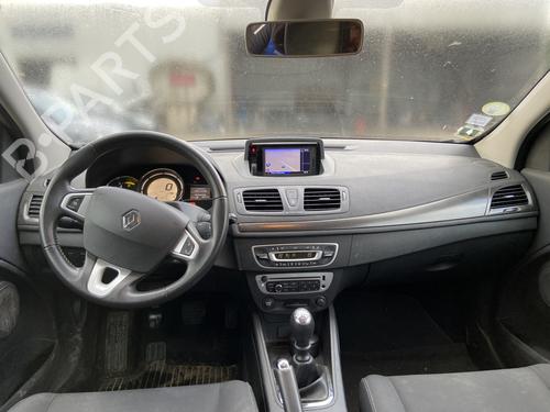 Left front seat RENAULT MEGANE III Hatchback (BZ0/1_, B3_) 1.5 dCi (BZ09, BZ0D, BZ1W, BZ29, BZ14) | BP29899032C15  - Image 8