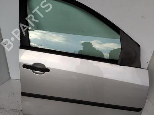 Used Right front door FORD FIESTA V (JH_, JD_) 1.4 TDCi (68 hp) 27117300