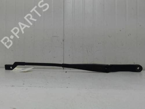 Used Front windshield wiper arm OPEL MERIVA B MPV (S10) 1.7 CDTI (75) (110 hp) 27118899