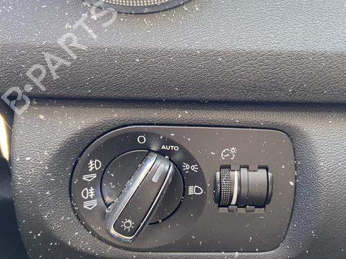 Used Headlight switch AUDI A3 Sportback (8PA) 1.6 TDI (105 hp) 30444884