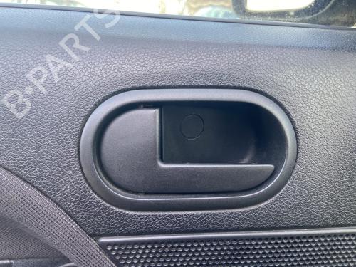 Used Front left interior door handle Front left interior door handle FORD FIESTA V (JH_, JD_) 1.4 TDCi (68 hp) 32517348 32517348