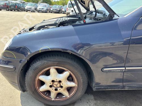 left-front-fenders-mercedes-benz-c-class-w203-2000-2001-2002-2003-2004-2005-2006-2007-37635446 main image