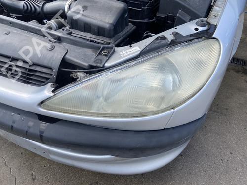 Used Left headlight PEUGEOT 206 Hatchback (2A/C) 1.9 D (69 hp) 27109607