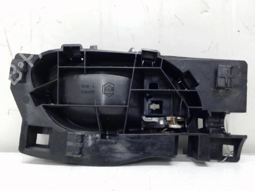 Used Front left interior door handle PEUGEOT 208 I (CA_, CC_) 1.6 HDi / BlueHDi 75 (75 hp) 27118825