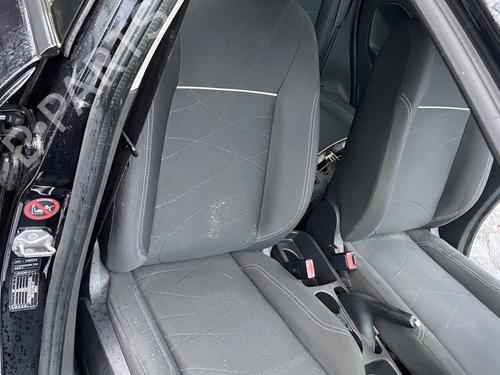 Used Right front seat FORD FIESTA VI (CB1, CCN) 1.5 TDCi (75 hp) 32108840
