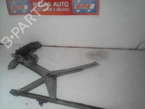 Rudehejsemekanisme ventre foran ALFA ROMEO 166 (936_) 2.4 JTD (936AXA00, 936A3B00) (150 hp) 27115932