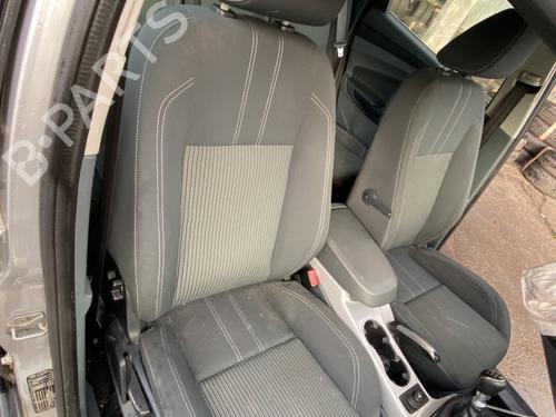 Sæde højre fortil FORD C-MAX II (DXA/CB7, DXA/CEU) 1.6 TDCi (95 hp) 32982499