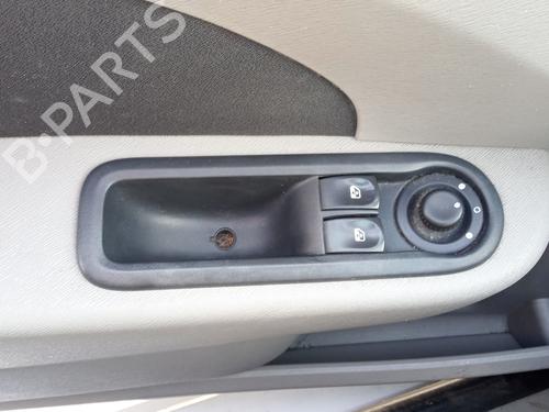 Used Left front window switch Left front window switch RENAULT TWINGO II (CN0_) 1.5 dCi (CN0E) (64 hp) 27103956 27103956