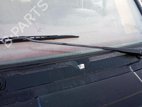 Used Front windshield wiper arm RENAULT TRAFIC Van (T_, P_, V_) 2.5 D (75 hp) 27142942