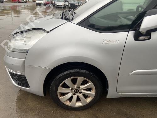 BP30183240C41 main image