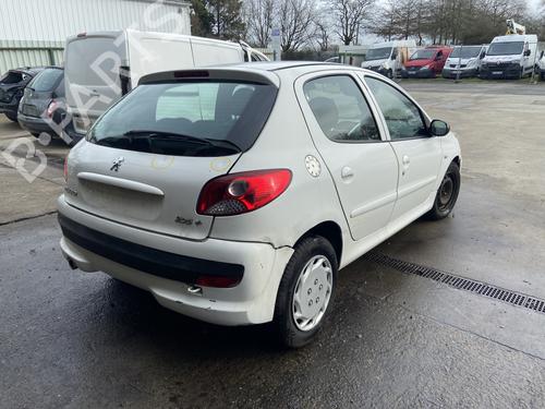 Gearbox PEUGEOT 206+ (2L_, 2M_) 1.4 HDi eco 70 | BP31645078M3