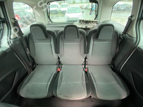 BP32127963C17 main image