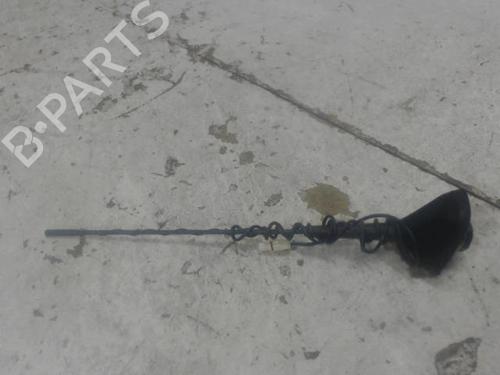 Antenne/Steun RENAULT MEGANE IV Hatchback (B9A/M/N_) 1.5 dCi 110 (B9A3) (110 hp) 27135750