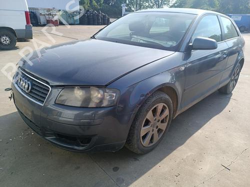 Venstre foran invendig håndtak AUDI A3 (8P1) 2.0 TDI 16V (140 hp) 27124312