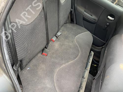 Sæde Bagtil CITROËN C3 I (FC_, FN_) 1.4 HDi (68 hp) 33002228