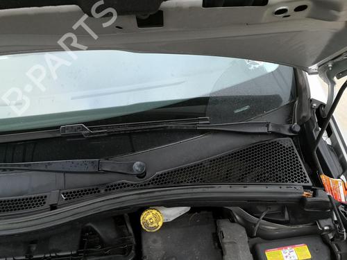 Used Front wiper motor PEUGEOT 208 I (CA_, CC_) 1.6 HDi (92 hp) 27131430