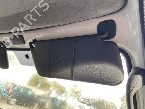 Used Right sun visor RENAULT KANGOO (KC0/1_) D 65 1.9 (KC0E, KC02, KC0J, KC0N) (64 hp) 30084946