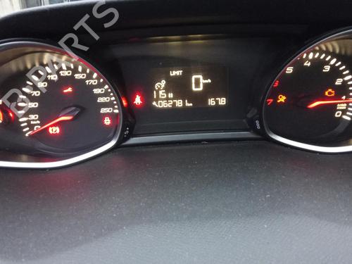 Used Instrument cluster PEUGEOT 208 II (UB_, UP_, UW_, UJ_) e-208 (136 hp) 27100835