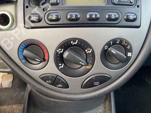 Mando climatizador FORD FOCUS I (DAW, DBW) 1.8 TDCi (115 hp) 28811594